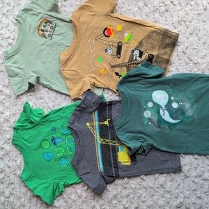 Cat & Jack 2T Kids Graphic T-Shirts Set of Five Bundle Lot Green Gray Boys